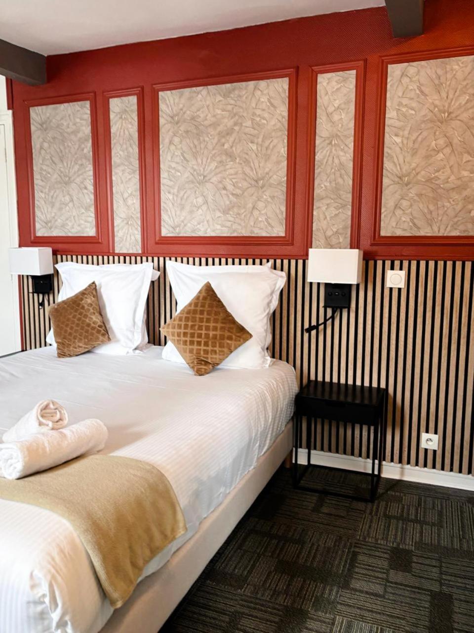 Hotel Le Lion D'Or Bernay  Exteriér fotografie